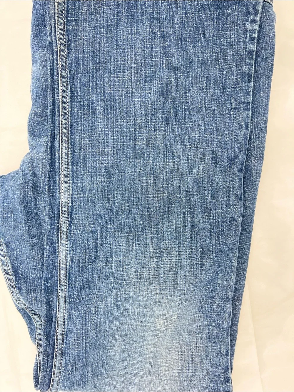 160 Wrangler Women’s Medium Wash Blue Boot Cut Jeans